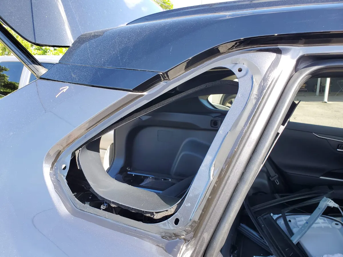 Toyota Rav4 — 1