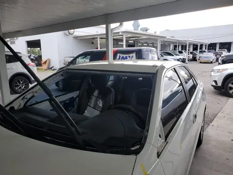 Toyota Corolla — 4