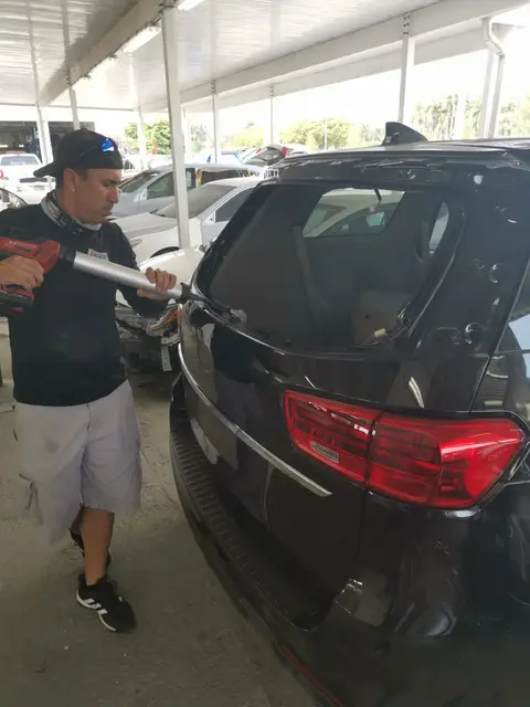 Kia Sedona — 2